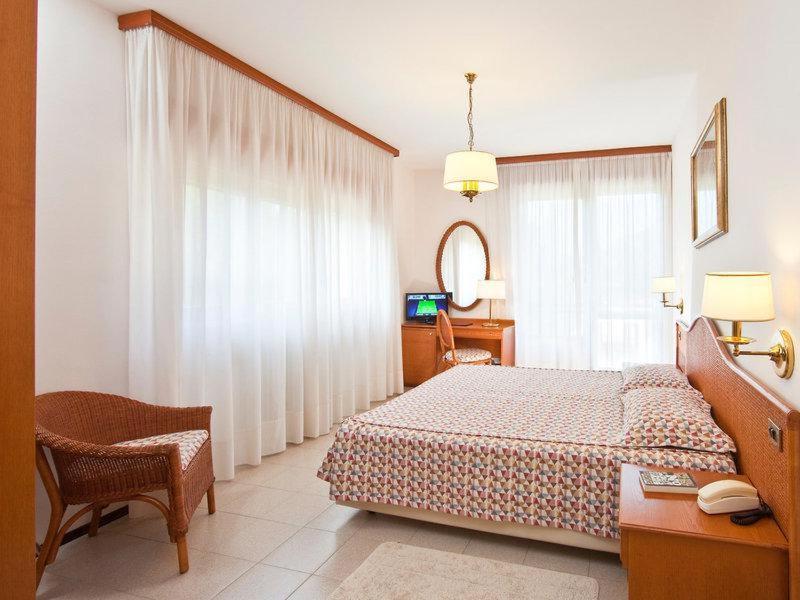 Hotel Gabbiano - Garda Lake Collection Екстериор снимка