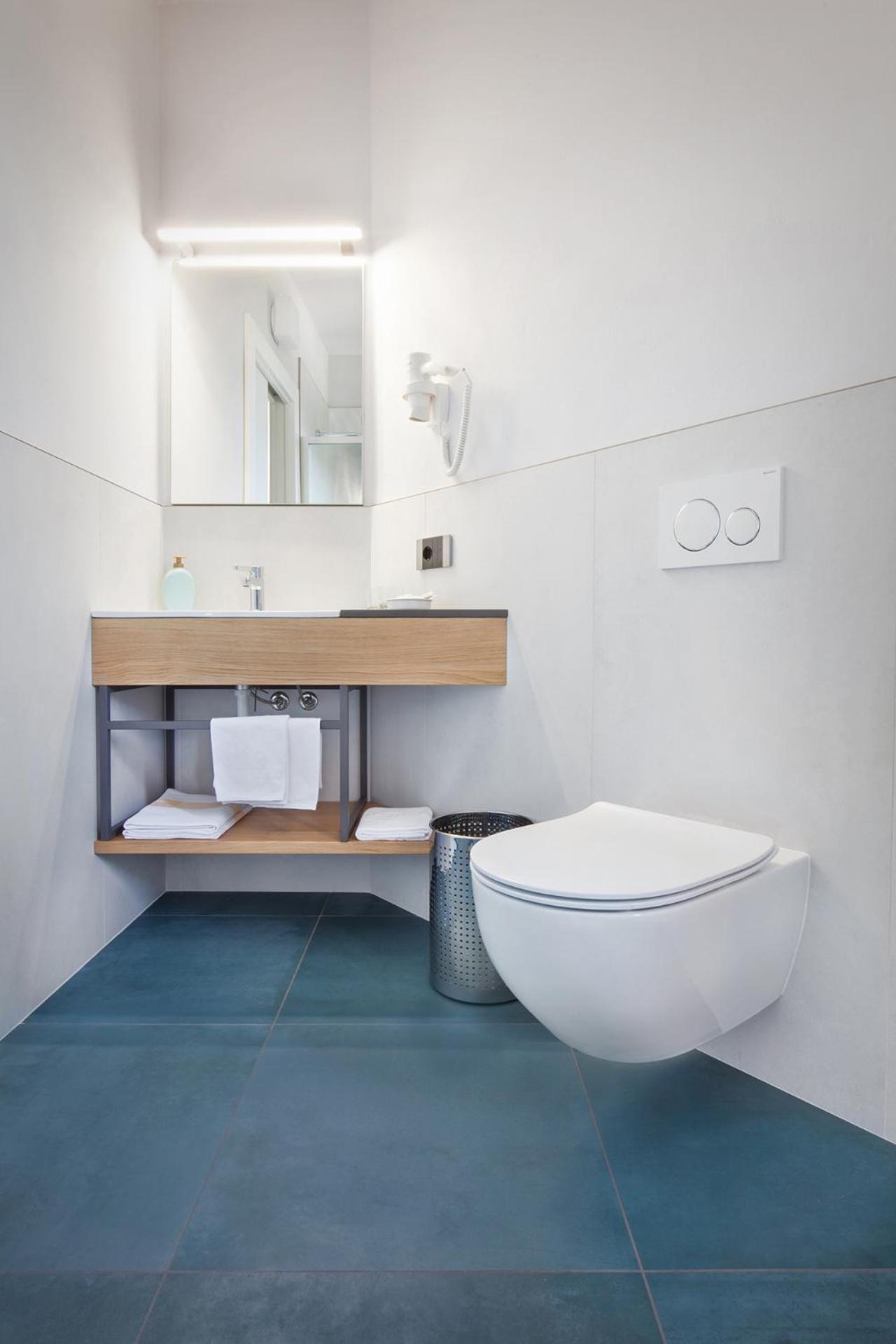Hotel Gabbiano - Garda Lake Collection Екстериор снимка